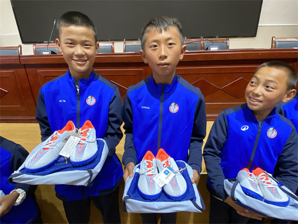 1750646928840193.jpg 6.jpg